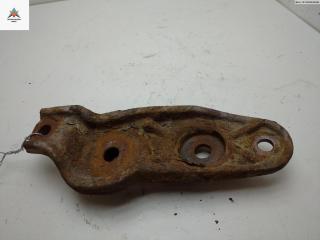 кронштейн (крепление) Volkswagen Transporter T4 1995, 1.9 л., дизель, МКПП, жёлтый, микроавтобус, 701413335C