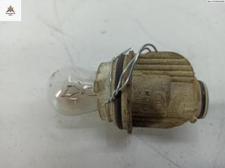 Патрон лампы указателя поворота Audi 80 8A/B3 1990, 1.8 л., бензин, МКПП, красный, седан, 811953053C