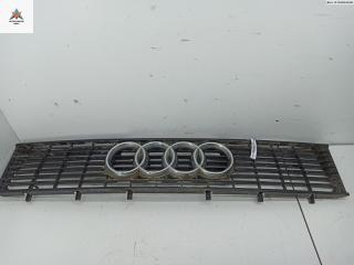 решетка радиатора Audi 80 8A/B3 1990, красный, седан, 893853655