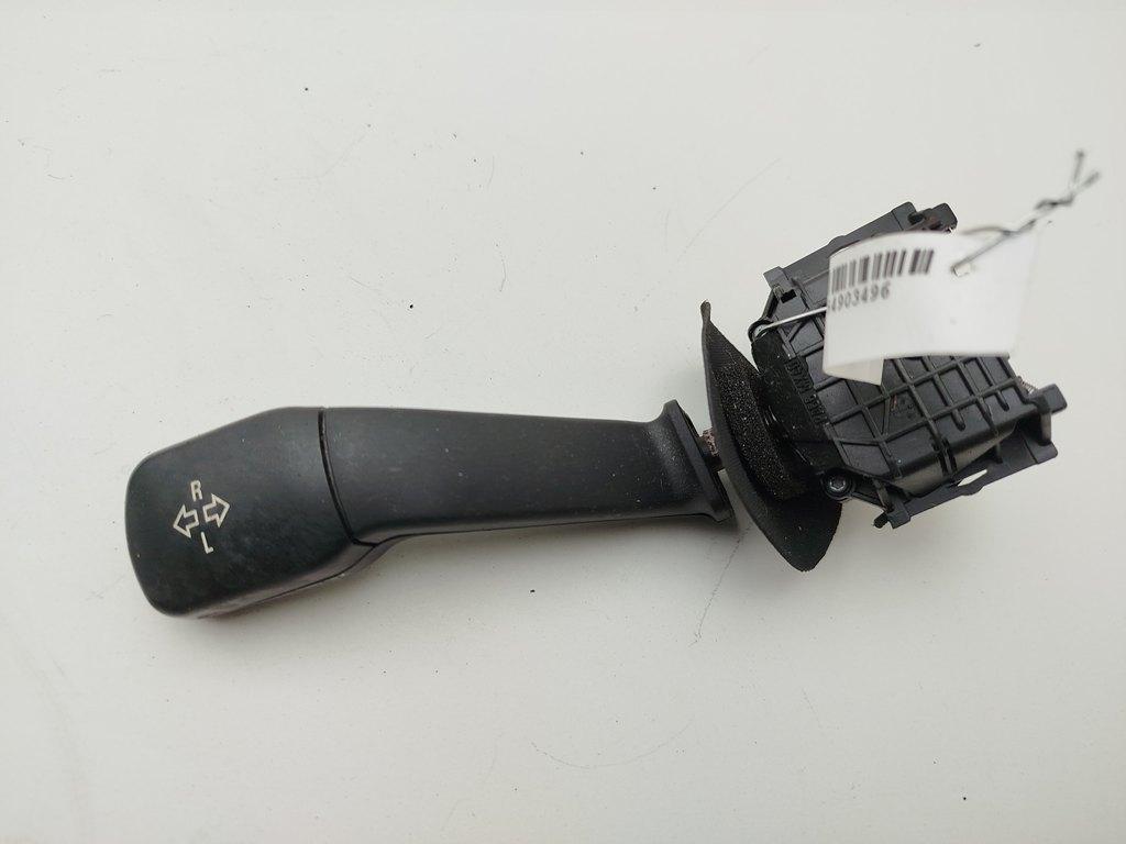 переключатель поворотов BMW 5 E39 1996, 2.5 л., бензин, АКПП, серый, седан