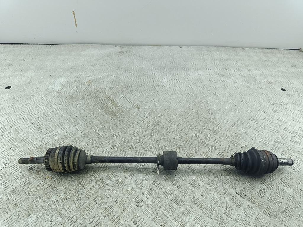 полуось передняя правая (приводной вал, ШРУС) Opel Corsa C 2000, 1.4 л., бензин, АКПП, серый, хетчбэк 3 дв.