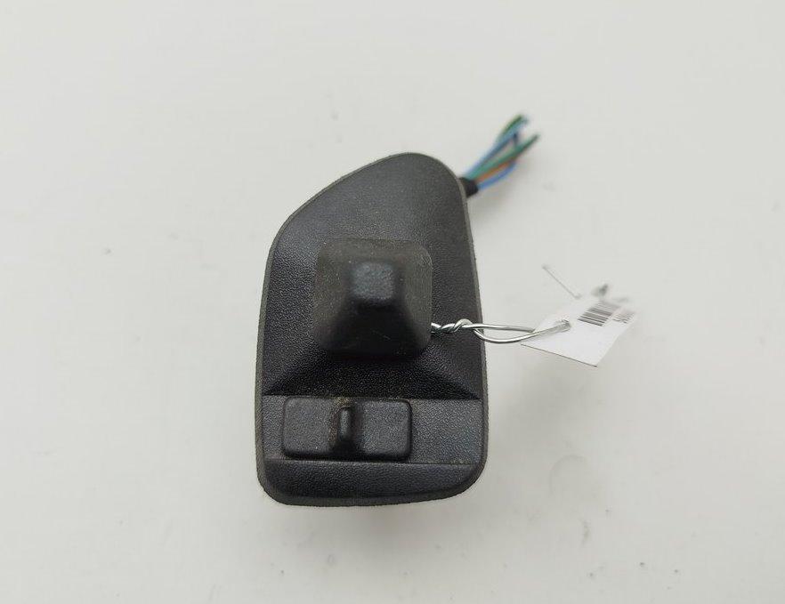 джойстик регулировки зеркал BMW 3 E36 1998, 1.8 л., бензин, МКПП, зелёный, универсал, 1387281
