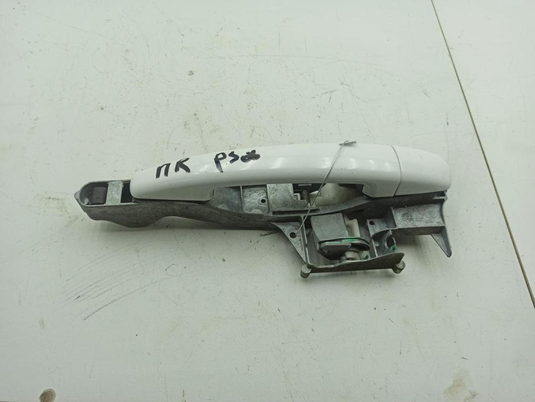 ручка наружная передняя правая Peugeot 308 T7 2009, 1.6 л., бензин, МКПП, белый, хетчбэк 5 дв., 101199D