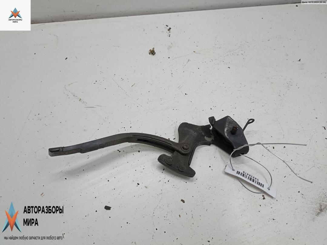 замок капота Opel Astra G 2001, 2.0 л., дизель, МКПП, серый, универсал - фото №1