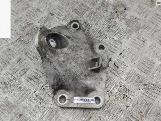 кронштейн двигателя BMW 5 серия E60/E61 2006, 2.5 л., бензин, АКПП, чёрный, седан, 6768521