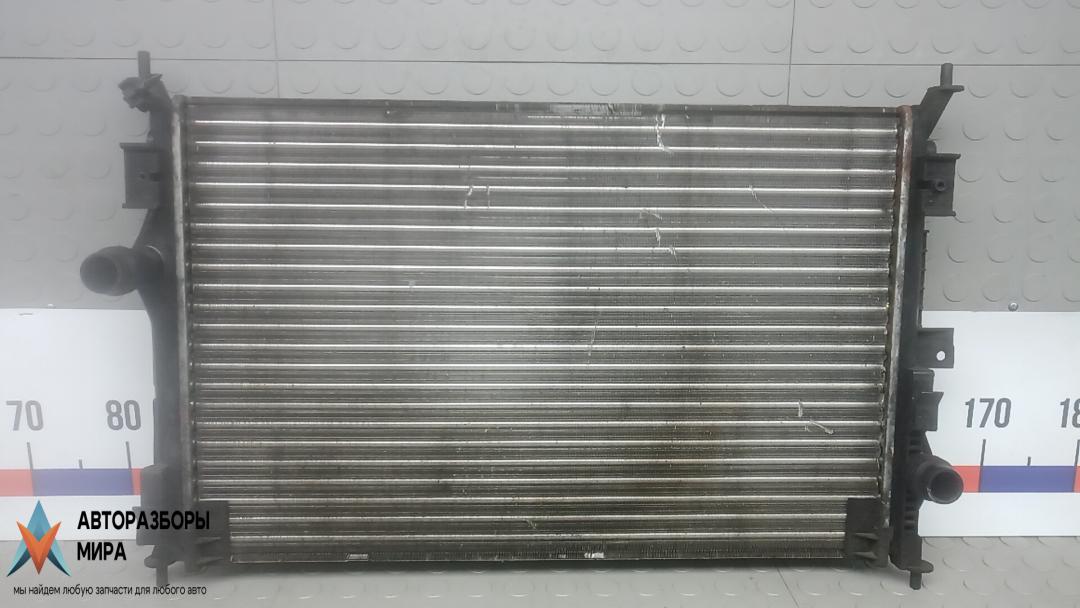 радиатор охлаждения Peugeot 308 T9 2015, 1.6 л., дизель, МКПП, универсал - фото №1