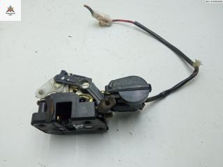 замок двери задней левой Mazda 323 BJ 1999, 1.5 л., бензин, МКПП, зелёный, хетчбэк 5 дв.