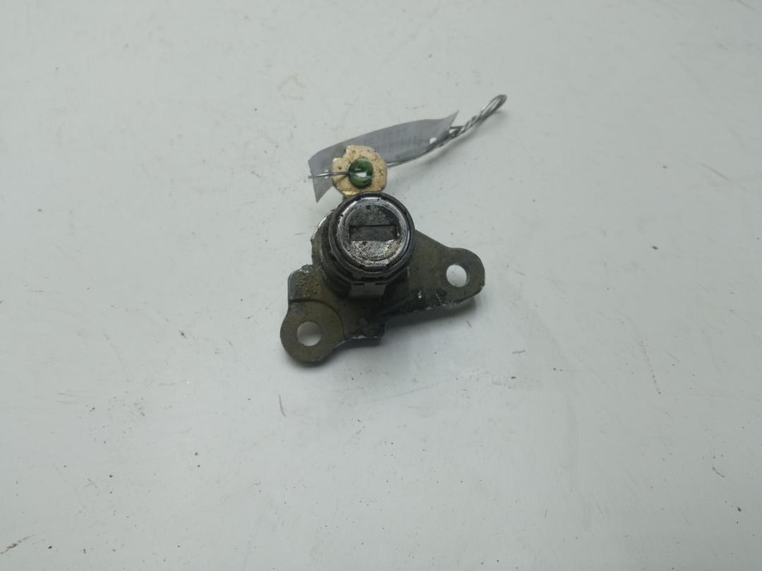 личинка дверного замка Honda Jazz 2002, 1.3 л., бензин, МКПП, синий, хетчбэк 5 дв.