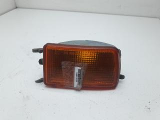 Поворотник (указатель поворота) правый Volkswagen Golf-3 1996, 1.6 л., бензин, МКПП, красный, хетчбэк 5 дв.