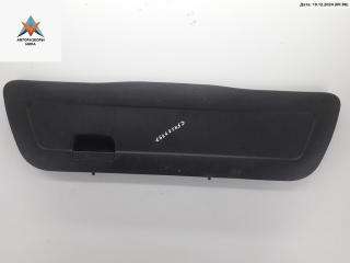 обшивка крышки багажника Volkswagen Golf 3 поколение 1994, 1.4 л., бензин, МКПП, синий, хетчбэк 5 дв., 1H6867605A