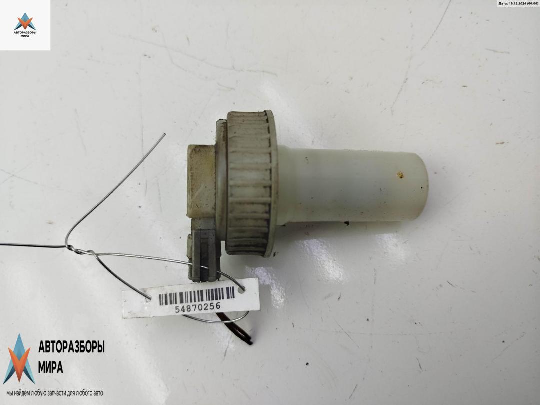 Крышка бачка тормозной жидкости Opel Vectra B 1996, 1.8 л., бензин, АКПП, красный, универсал, 03495020 - фото №1