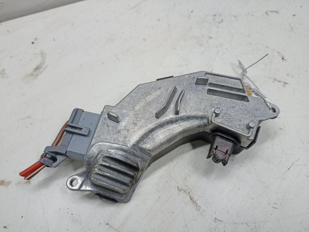 сопротивление печки Opel Signum 2003, 3.2 л., бензин, АКПП, серый, хетчбэк 5 дв., 73421312