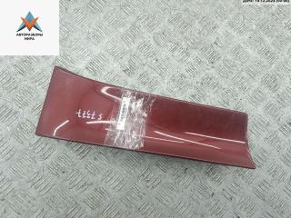 Ус под фонарь (накладка) левый Ford Mondeo 2 поколение 1998, 1.8 л., бензин, МКПП, красный, седан, 96BBF403C09AL