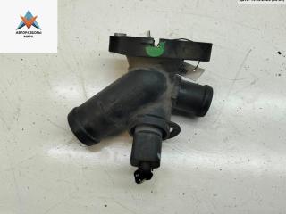 фланец (тройник) системы охлаждения Volkswagen Passat B7 2012, 2.5 л., бензин, АКПП, синий, седан, 07K121133E