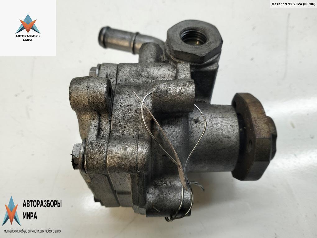 Насос гидроусилителя руля Volkswagen Passat B7 2012, 2.5 л., бензин, АКПП, синий, седан, 5C0422152J - фото №1