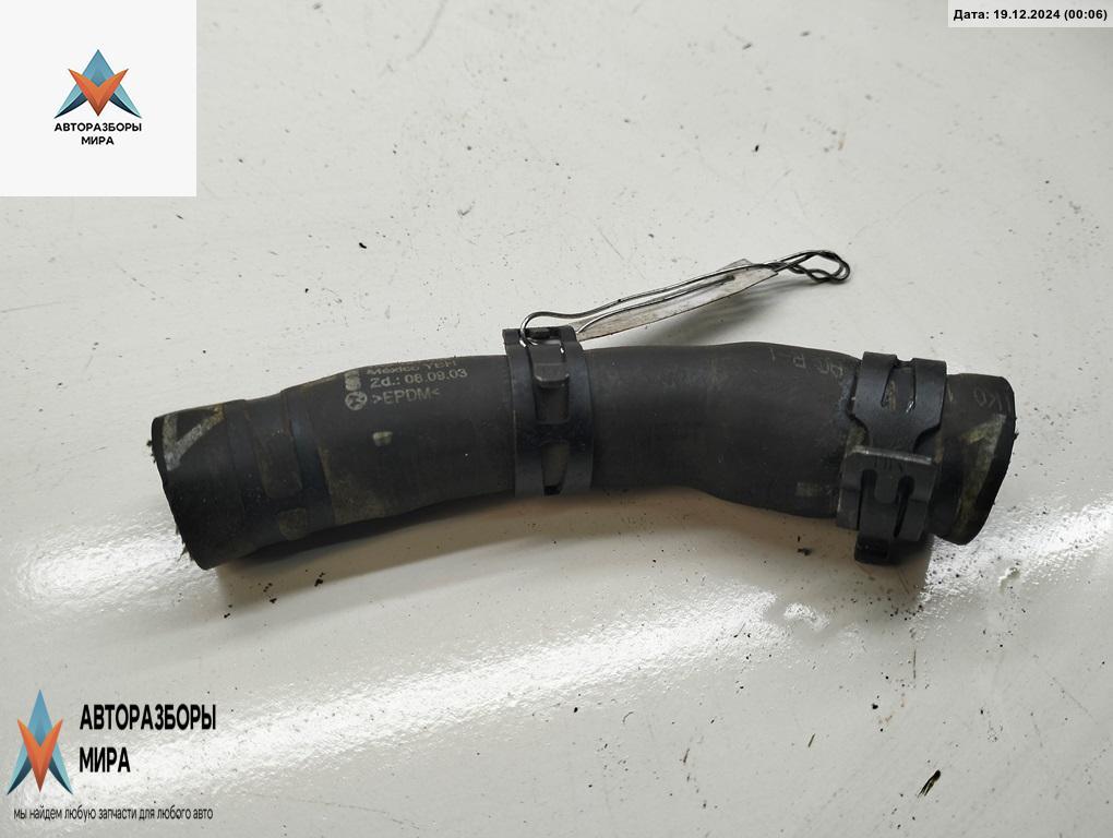 патрубок (трубопровод, шланг) Volkswagen Passat B7 2012, 2.5 л., бензин, АКПП, синий, седан, 1K0121058AC - фото №1