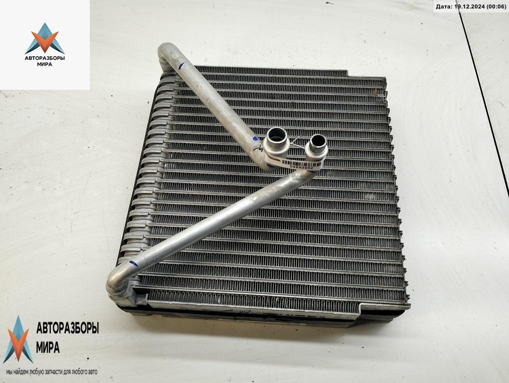 испаритель кондиционера Volkswagen Passat B7 2012, 2.5 л., бензин, АКПП, синий, седан, 561820103 - фото №1