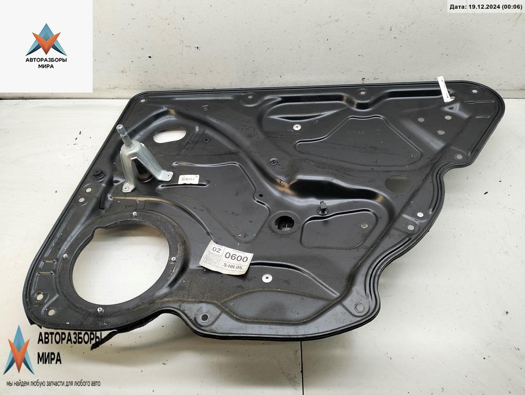 стеклоподъемник задний правый Volkswagen Passat B6 2006, 2.0 л., дизель, МКПП, серый, универсал, 3C4839756G - фото №1