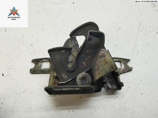 замок капота Volkswagen Golf 3 поколение 1996, 1.8 л., бензин, МКПП, синий, кабриолет, 1HM823509C