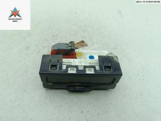 дисплей Renault Megane 2 поколение 2003, 1.6 л., бензин, МКПП, красный, хетчбэк 3 дв., 8200107839