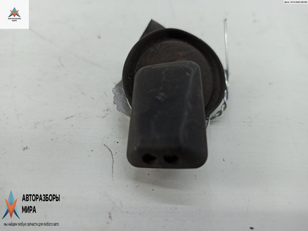 форсунка омывателя лобового стекла Audi A4 B5 1996, 1.6 л., бензин, АКПП, серый, седан, 8D0955987 - фото №1