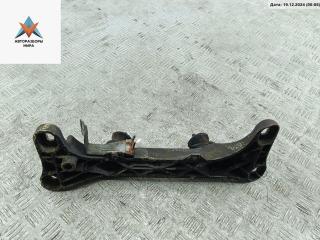 кронштейн КПП BMW 3 серия E46 [рестайлинг] 2005, 1.8 л., бензин, МКПП, синий, универсал, 6768555