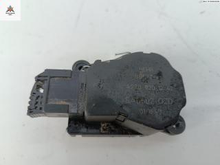 моторчик заслонки печки Mercedes-Benz E-Класс W211/S211 2003, 2.2 л., дизель, АКПП, серый, универсал, 2308201242