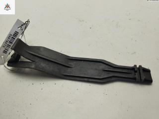 крепление фары правой Ford Focus 2 поколение 2005, 1.6 л., дизель, МКПП, серый, универсал, 4M5113N060A