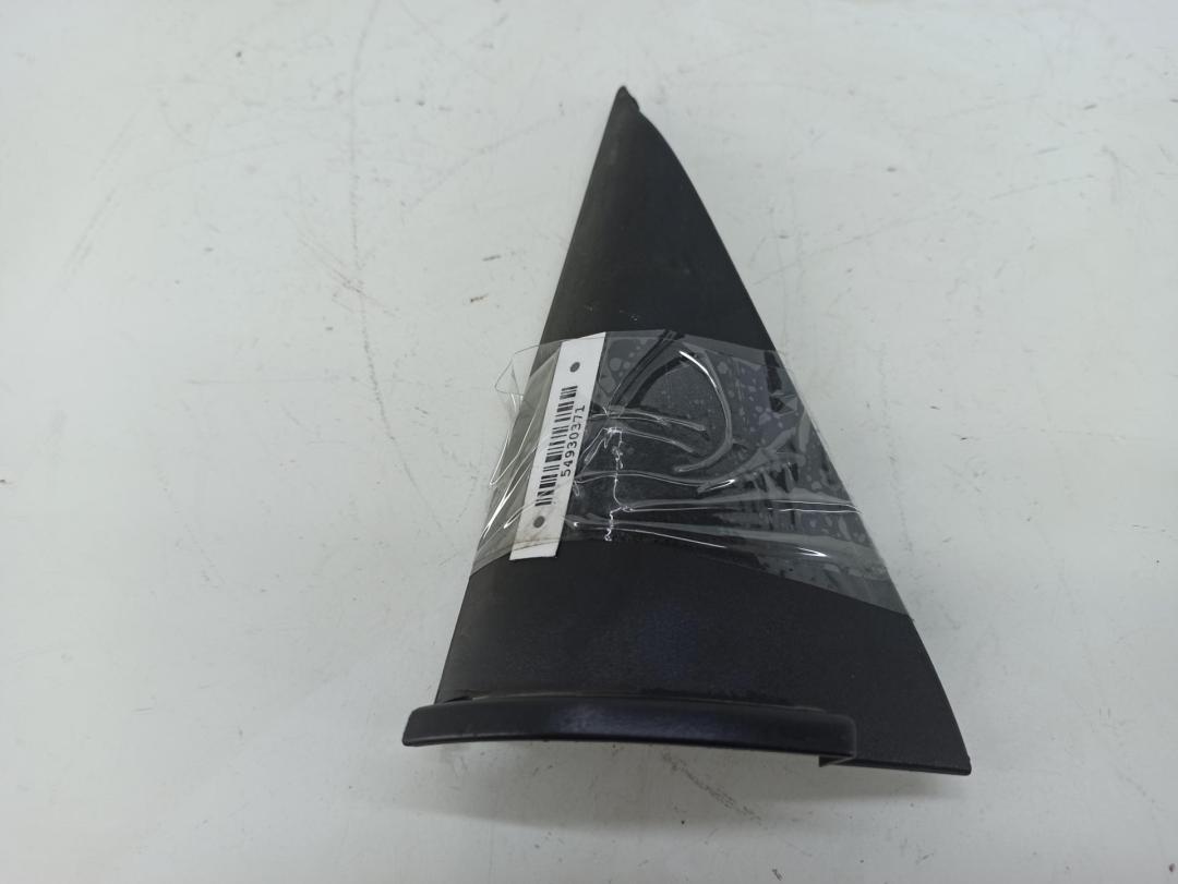 накладка декоративная Audi A4 B6 2004, 2.0 л., бензин, МКПП, серый, седан, 8E0857570