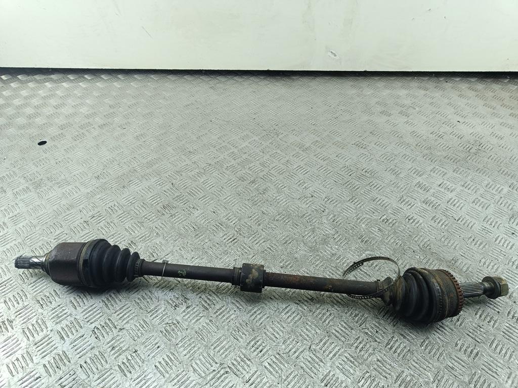 полуось передняя правая (приводной вал, ШРУС) Nissan Primera P11 2000, 1.8 л., бензин, МКПП, серый, хетчбэк 5 дв.