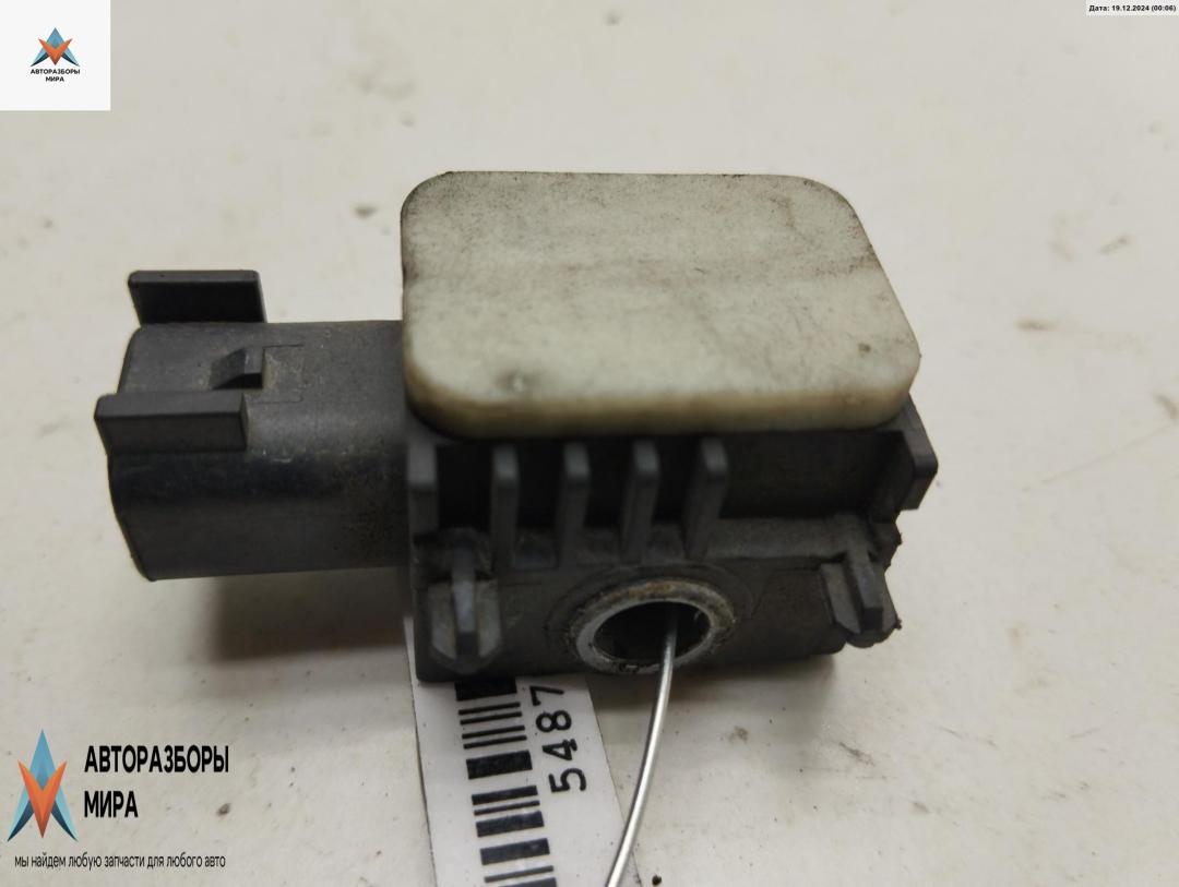 датчик AirBag Ford Focus 2 поколение 2005, 1.6 л., дизель, МКПП, серый, универсал, 3M5T14B006AD - фото №1
