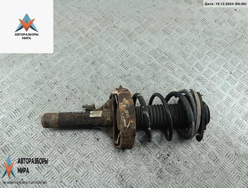 стойка передняя Citroen Xsara Picasso 1 поколение 2000, 1.8 л., бензин, МКПП, красный, минивэн - фото №1