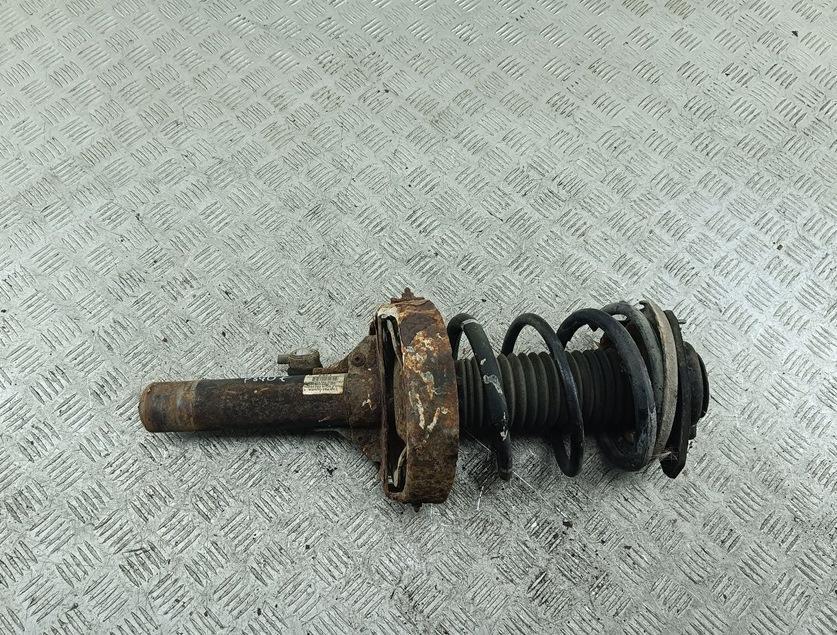 стойка передняя Citroen Xsara Picasso 2000, 1.8 л., бензин, МКПП, красный, минивэн