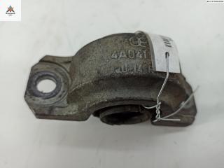 крепление стабилизатора / втулки стабилизатора Audi 100 4A/C4 1993, 2.0 л., бензин, МКПП, серый, седан, 4A0411336D