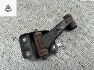 рычаг передний правый Nissan Primera P11 2000, 1.6 л., бензин, МКПП, серый, хетчбэк 5 дв.