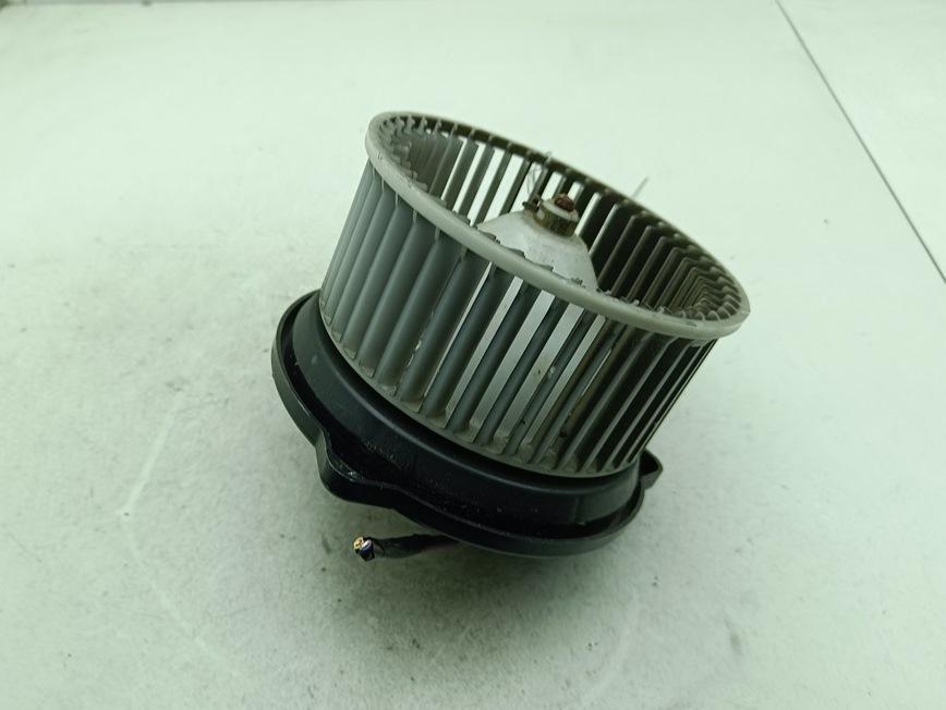 моторчик печки Honda Accord 5 поколение 1994, 2.0 л., бензин, МКПП, красный, универсал, 1940000440 - фото №1