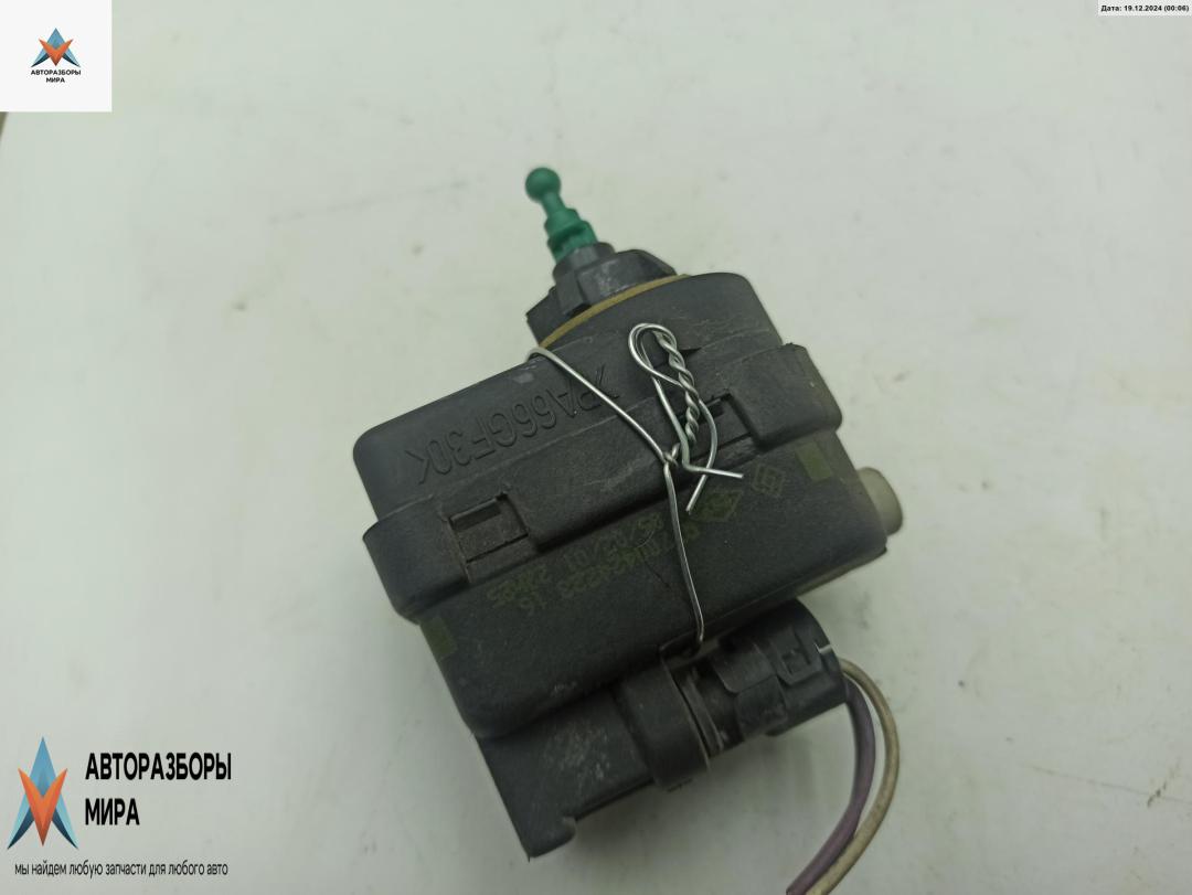 корректор фар Renault Kangoo 1 поколение 2001, 1.9 л., дизель, МКПП, белый, фургон, 7700424223 - фото №1