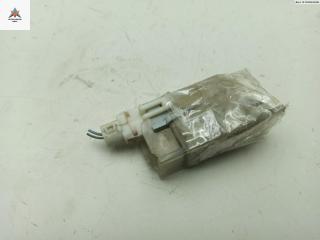 подсветка номера Renault Megane 2 поколение 2003, 1.6 л., бензин, МКПП, красный, хетчбэк 3 дв., 7700796163