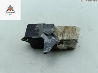 Реле стеклоочистителя (дворников) BMW 5 серия E39 [рестайлинг] 2002, 3.0 л., дизель, АКПП, чёрный, универсал, 8384505