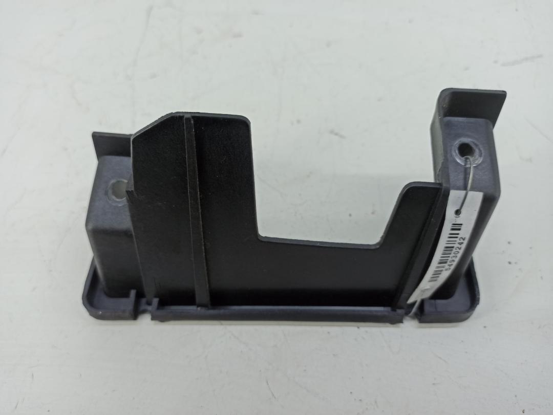 кронштейн (крепление) Audi 100 C4 1993, 2.0 л., бензин, МКПП, серый, седан, 4A0945568