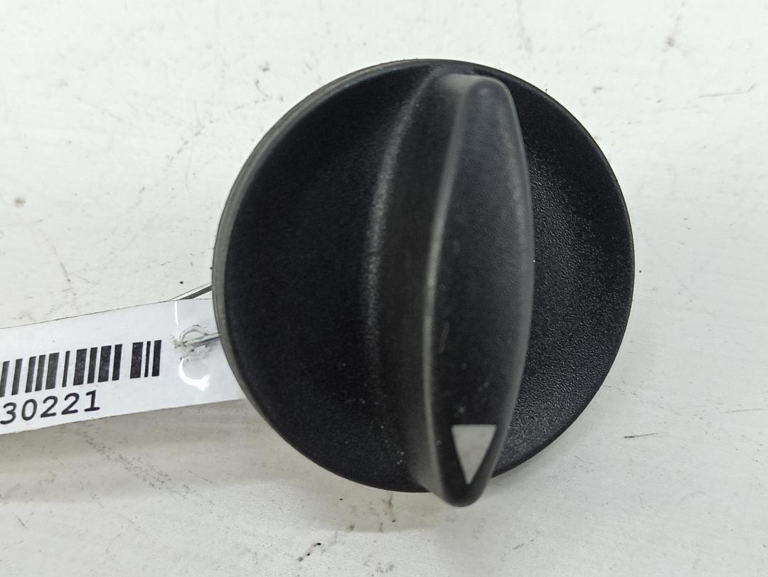 прочая запчасть Audi A4 B5 1996, 1.6 л., бензин, АКПП, серый, седан, 8D0819041A