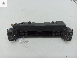 кнопка обогрева сидений Mercedes-Benz SLK-Класс R170 [рестайлинг] 2000, 2.0 л., бензин, МКПП, чёрный, кабриолет, 2108200151