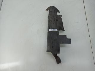 диффузор вентилятора Audi A4 B5 1996, 1.6 л., бензин, АКПП, серый, седан, 8D0121284