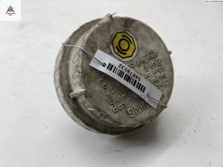 Крышка бачка тормозной жидкости Mitsubishi Carisma 1 поколение 1997, 1.8 л., бензин, АКПП, синий, хетчбэк 5 дв.