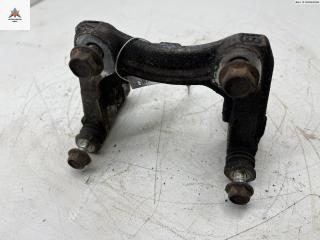 скоба суппорта Suzuki SX4 1 поколение 2007, 2.0 л., бензин, МКПП, серый, внедорожник 5 дв.