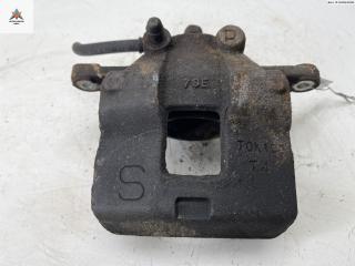 суппорт передний правый Suzuki SX4 1 поколение 2007, 2.0 л., бензин, МКПП, серый, внедорожник 5 дв.