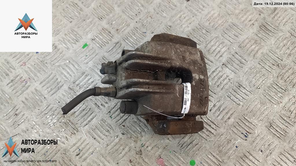 суппорт задний правый BMW 5 серия E60/E61 2006, 2.5 л., бензин, АКПП, чёрный, седан, 6753660 - фото №1