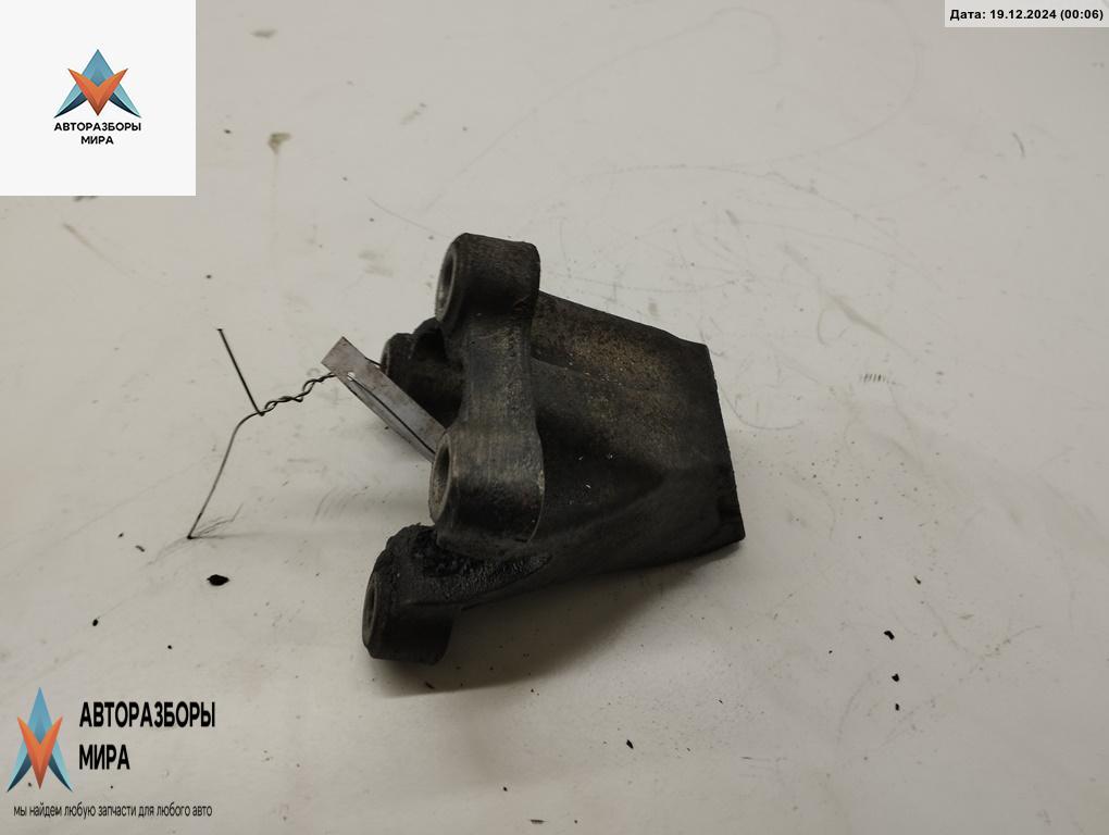 кронштейн двигателя Audi A6 Allroad Quattro C6 2007, 3.0 л., дизель, АКПП, серый, универсал - фото №1