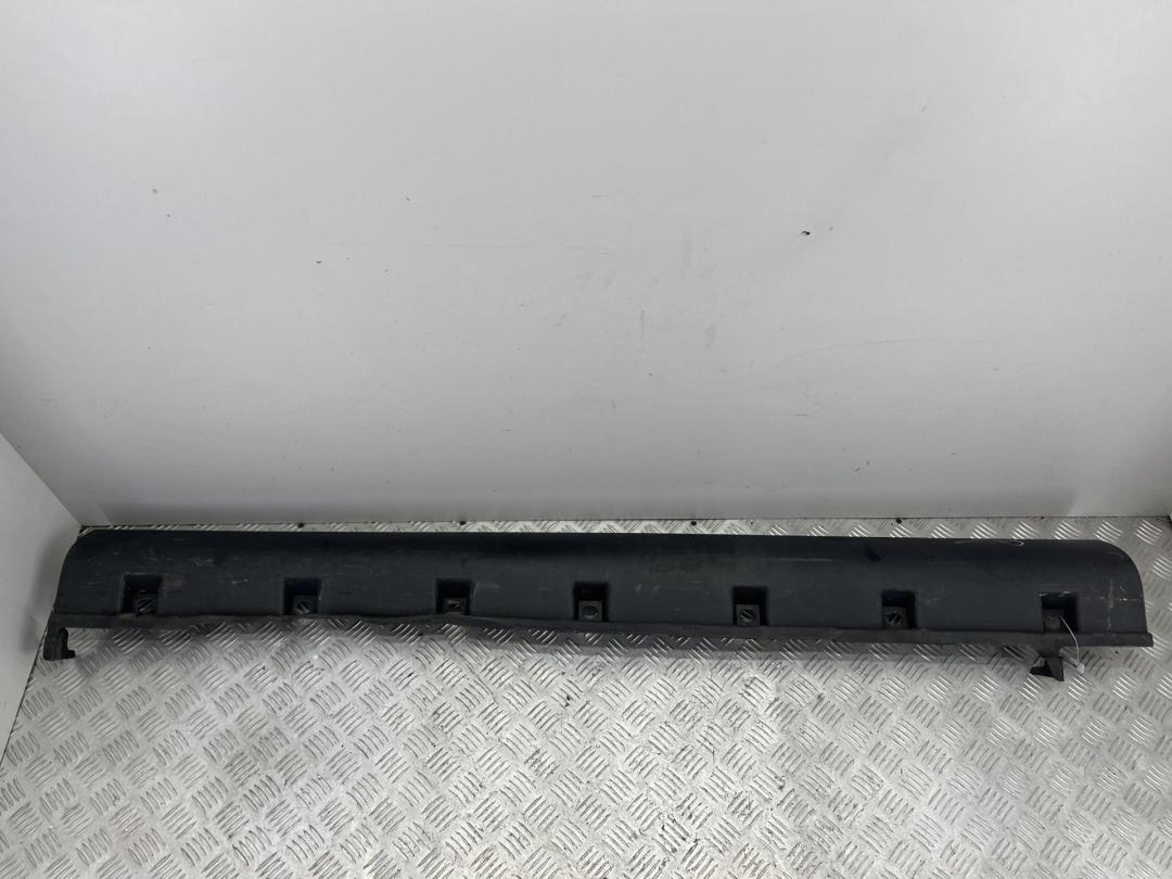 Накладка на порог наружная левая Suzuki SX4 2007, серый, внедорожник 5 дв., 77241-80J