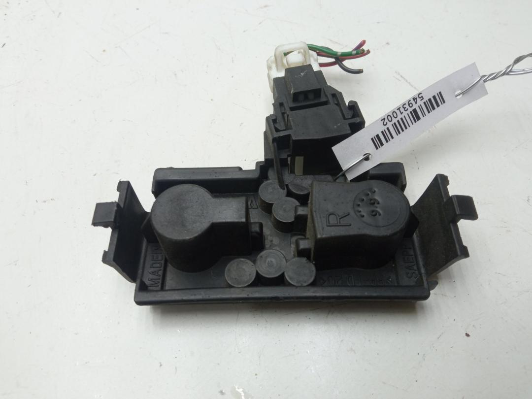 Плата фонаря заднего правого Nissan Primera P11 2000, 1.6 л., бензин, МКПП, серый, хетчбэк 5 дв.